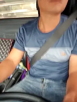 Vanilahirl online show from 10-24-25, 03:36