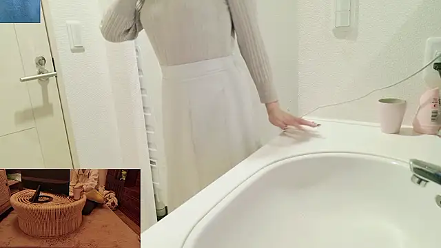 Snapshot of Kakushi_dori chatting on 07-03-26, 11:05 Kakushi dori online show from 07-03-26, 11:05