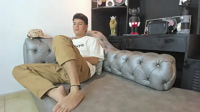 Levy Steve online show from 03-02-25, 08:16