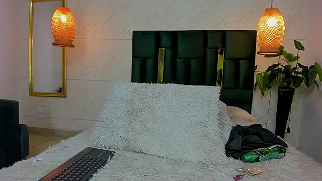 Levy Steve online show from 09-28-25, 03:45