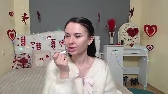 KaraCriegs online show from 02-03-26, 02:53