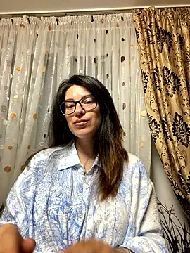 Snapshot of NadiraNoor chatting on 05-23-26, 11:09 NadiraNoor online show from 05-23-26, 11:09