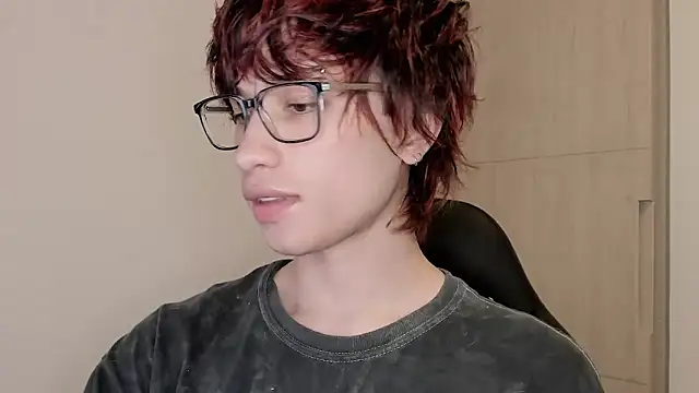 liamelf online show from 02-10-26, 02:04