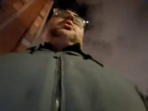 Javier bear online show from 02-15-25, 10:21