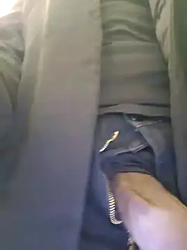 Snapshot of Kingkongding47 chatting on 02-18-25, 09:53 Kingkongding47 online show from 02-18-25, 09:53