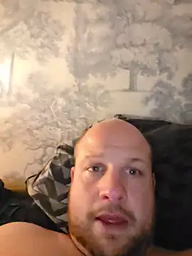 Snapshot of destructeur6 chatting on 05-14-26, 07:42 destructeur6 online show from 05-14-26, 07:42