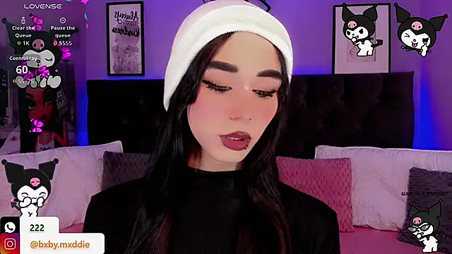 kimMaddiee online show from 10-13-25, 06:46