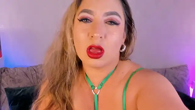 Snapshot of laura_bassi chatting on 03-16-25, 03:14 laura bassi online show from 03-16-25, 03:14