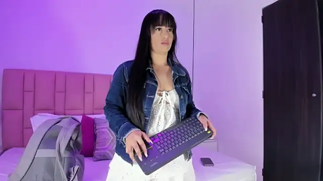 victoria cooper3 online show from 01-10-26, 11:45