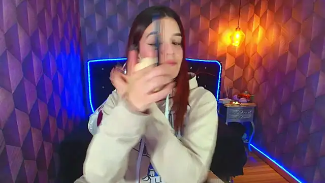 LiaHarryis online show from 01-14-26, 06:57