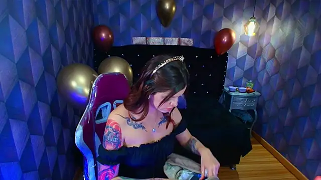Snapshot of LiaHarryis chatting on 07-15-26, 04:12 LiaHarryis online show from 07-15-26, 04:12