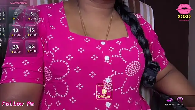 Snapshot of vani-09 chatting on 06-25-26, 07:57 vani-09 online show from 06-25-26, 07:57
