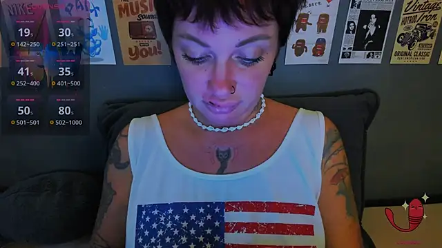 Snapshot of EllieOz chatting on 06-29-26, 06:41 EllieOz online show from 06-29-26, 06:41