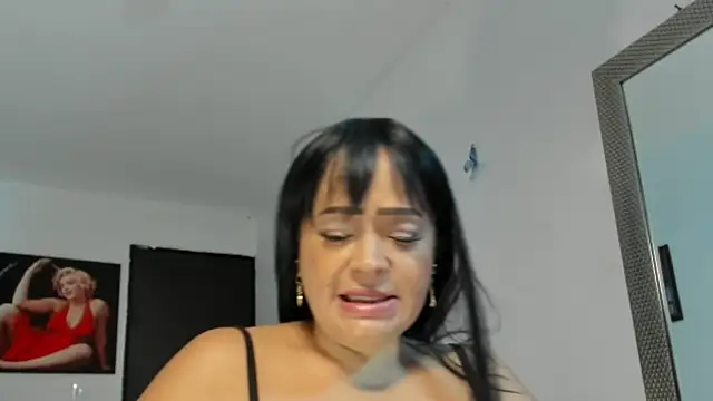 seleneh online show from 04-14-26, 08:04