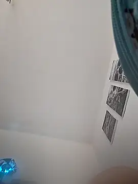 LauraBaby online show from 03-28-26, 01:22