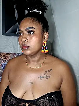 Snapshot of miss-jackson1 chatting on 02-18-25, 03:31 miss-jackson1 online show from 02-18-25, 03:31