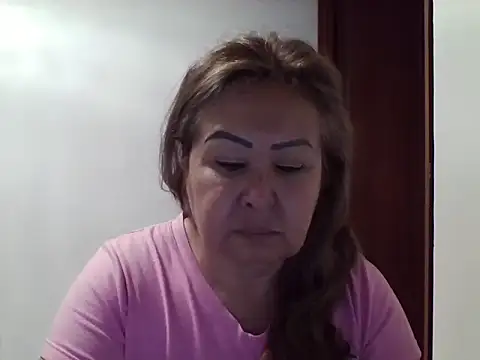 Snapshot of Mia_Davies2 chatting on 07-24-26, 06:06 Mia Davies2 online show from 07-24-26, 06:06
