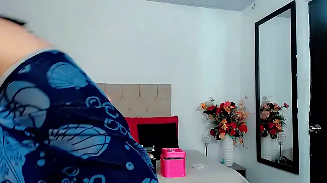 maria camilacms online show from 10-23-25, 04:17