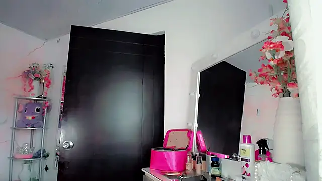 Snapshot of maria_camilacms chatting on 07-09-26, 06:12 maria camilacms online show from 07-09-26, 06:12