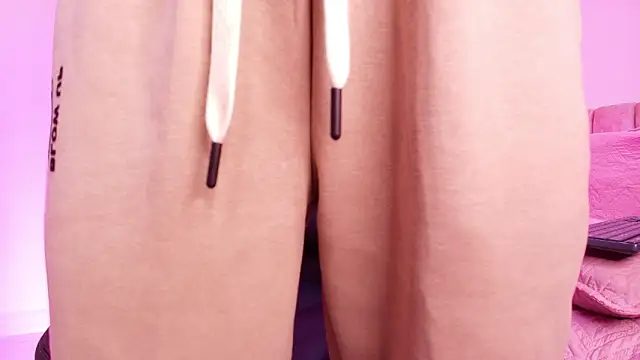 arl chloee online show from 02-05-26, 03:11