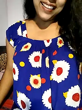 Snapshot of Quite_Malsha chatting on 03-10-25, 09:32 Quite Malsha online show from 03-10-25, 09:32