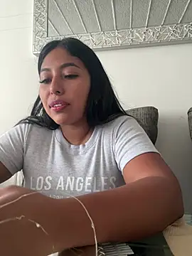 emmyjhonson07 online show from 01-05-26, 06:55