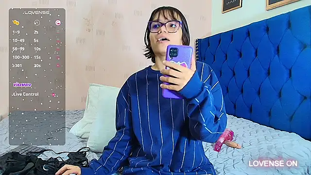 shybutdirtygirrll online show from 12-07-24, 12:24