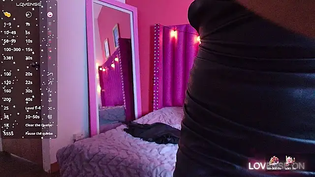 shybutdirtygirrll online show from 01-06-25, 12:46