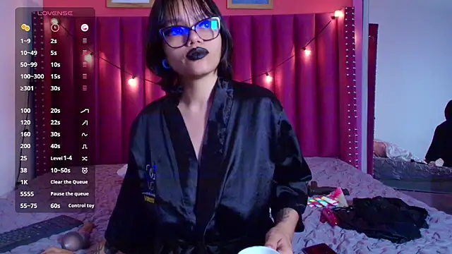 shybutdirtygirrll online show from 01-31-25, 10:42