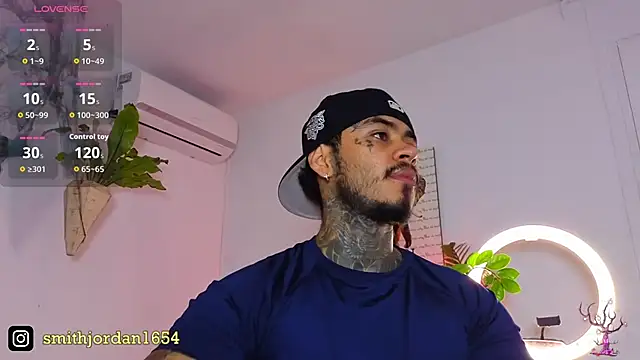 JordanSmiith  online show from 10-26-25, 02:56