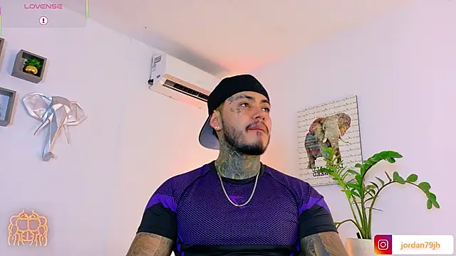 JordanSmiith  online show from 07-15-26, 07:30