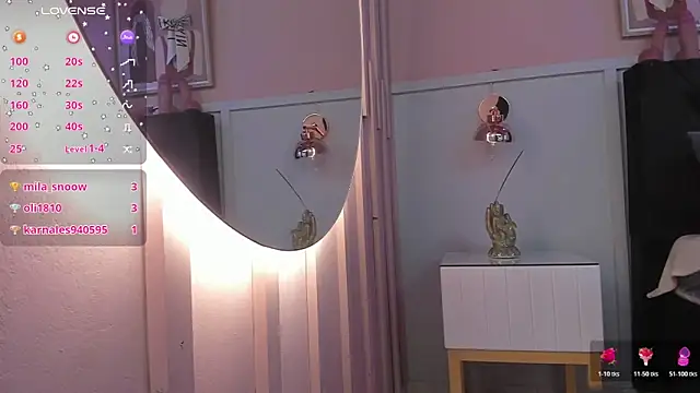 chloe watson  online show from 11-04-25, 07:46