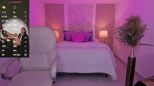 Snapshot of Antonella_Grayy chatting on 03-09-26, 11:03 Antonella Grayy online show from 03-09-26, 11:03