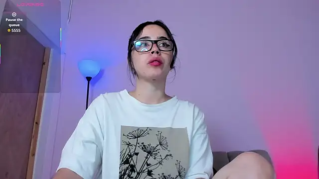 zoe6x online show from 02-21-26, 01:12