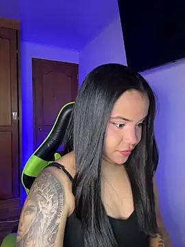 leila 22 online show from 04-03-26, 07:50