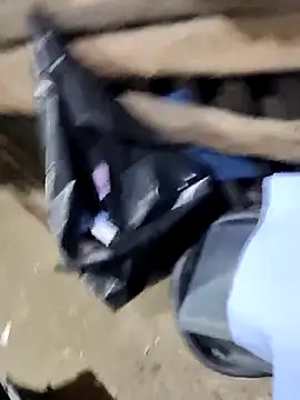 Motylek3 online show from 11-27-25, 06:54