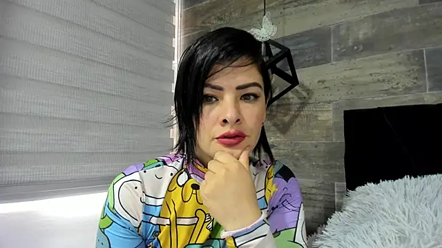 queen fetish online show from 12-19-24, 03:08