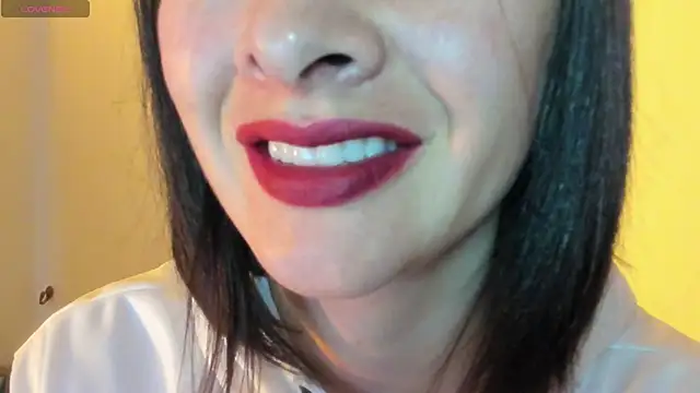 queen fetish online show from 10-14-25, 10:38