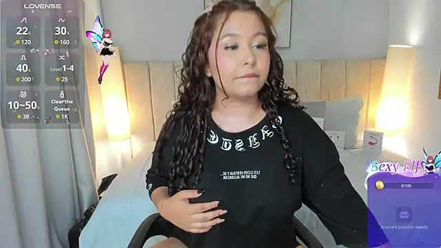 Snapshot of Atenea_cuteee chatting on 02-13-25, 02:12 Atenea cuteee online show from 02-13-25, 02:12