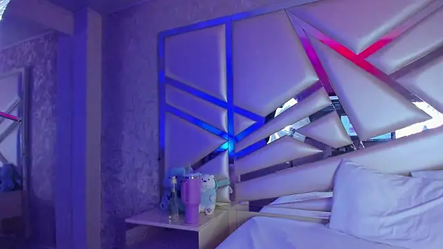 Miia002 online show from 03-12-26, 11:33