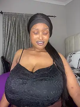 Snapshot of Bustygoddess32 chatting on 07-06-26, 10:34 Bustygoddess32 online show from 07-06-26, 10:34