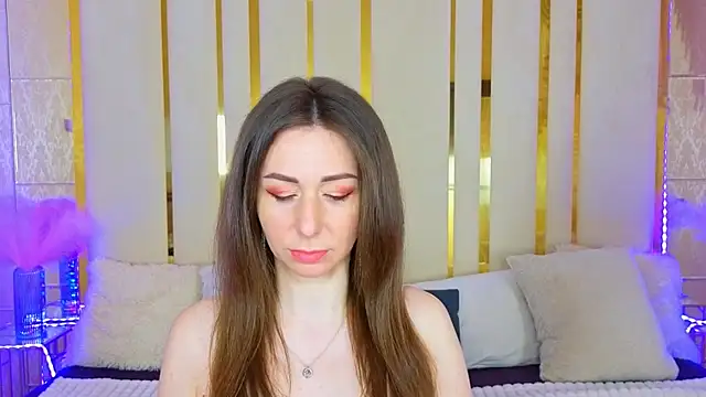 KimmmLi online show from 04-04-26, 06:00