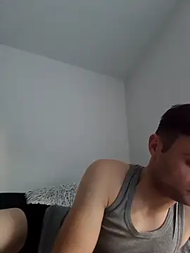 Snapshot of suarez1235 chatting on 10-30-25, 03:57 suarez1235 online show from 10-30-25, 03:57