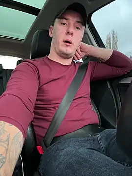 Snapshot of KristiDan chatting on 11-13-25, 06:12 KristiDan online show from 11-13-25, 06:12