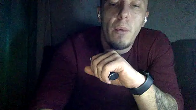 KristiDan online show from 12-15-25, 09:52