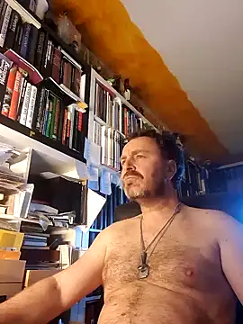 Snapshot of Tigerhill2023 chatting on 01-02-25, 10:55 Tigerhill2023 online show from 01-02-25, 10:55