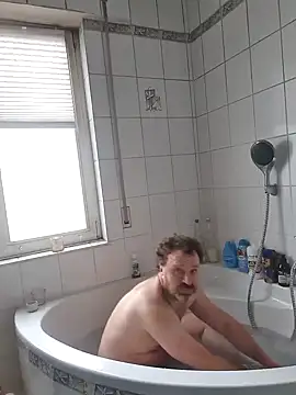 Snapshot of Tigerhill2023 chatting on 01-11-25, 12:50 Tigerhill2023 online show from 01-11-25, 12:50