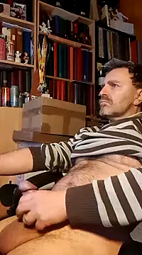 Snapshot of Tigerhill2023 chatting on 02-18-25, 08:59 Tigerhill2023 online show from 02-18-25, 08:59