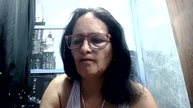 Snapshot of Nastylatinaxxx chatting on 06-27-26, 12:10 Nastylatinaxxx online show from 06-27-26, 12:10