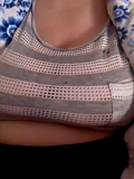 Snapshot of Zanoba-16 chatting on 01-07-26, 01:13 Zanoba-16 online show from 01-07-26, 01:13